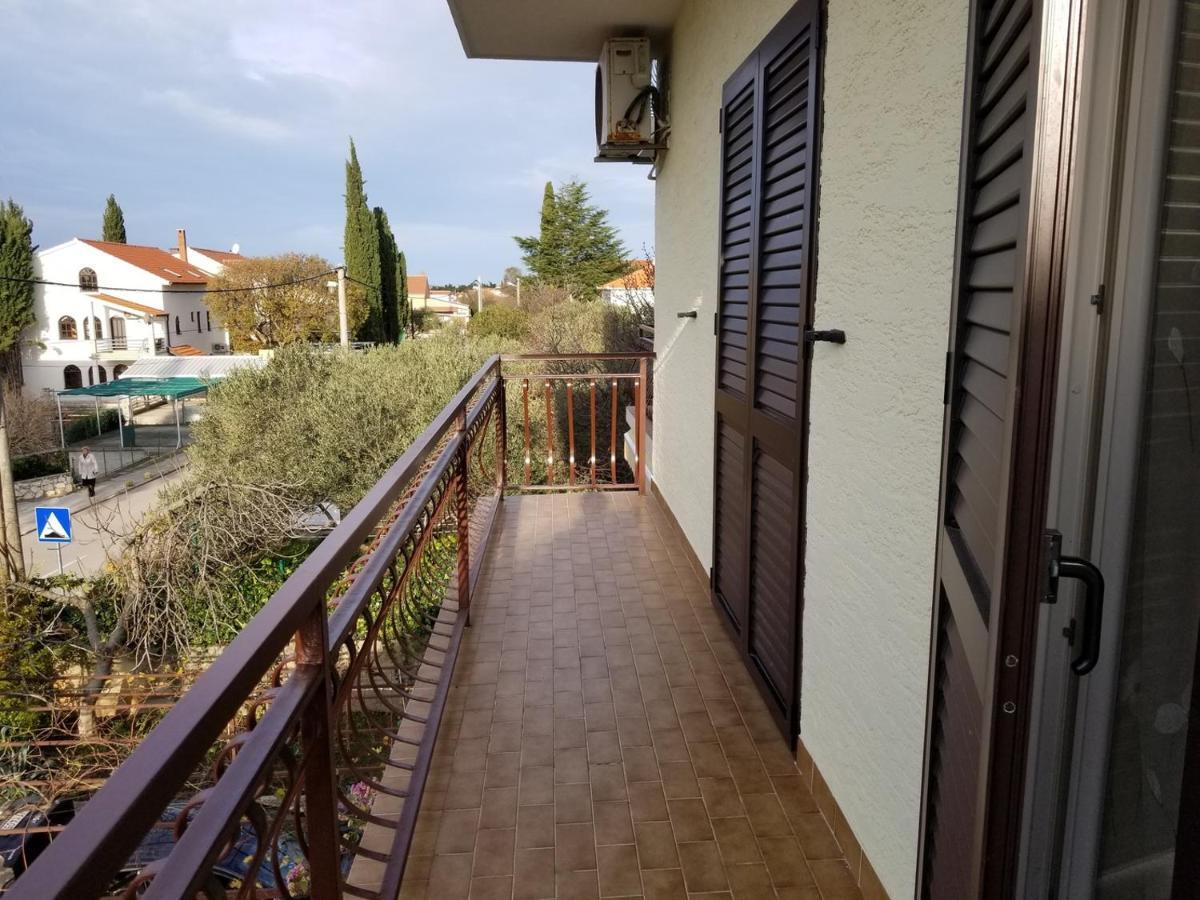 Danyja Apartments Sveti Filip i Jakov Ngoại thất bức ảnh